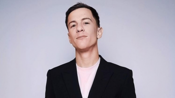 Guaynaa habla sobre su primer disco y de su relación con Mon Laferte: 