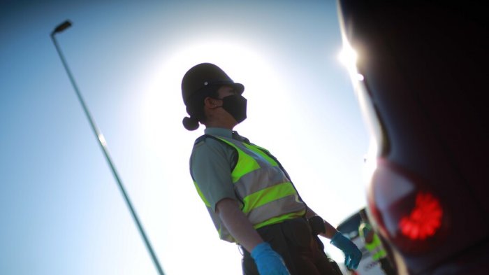 Fin de semana largo: Carabineros proyecta que 144 mil vehículos podrían salir de la RM este sábado