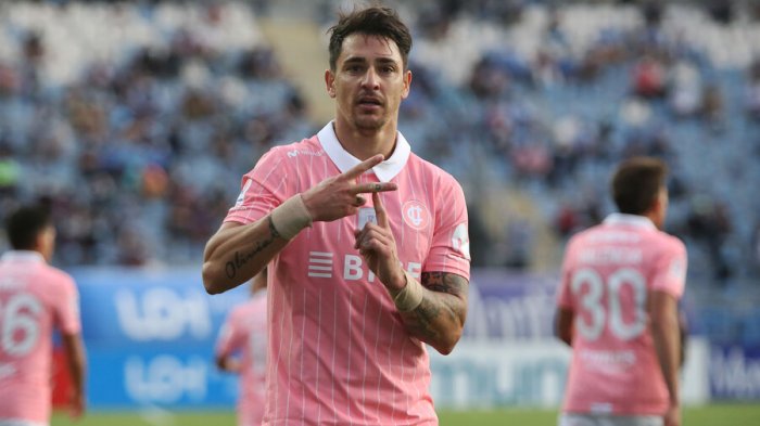 No hay marcha atrás: Árbitro confirma amarilla a Zampedri y goleador quedaría descartado para enfrentar a la U