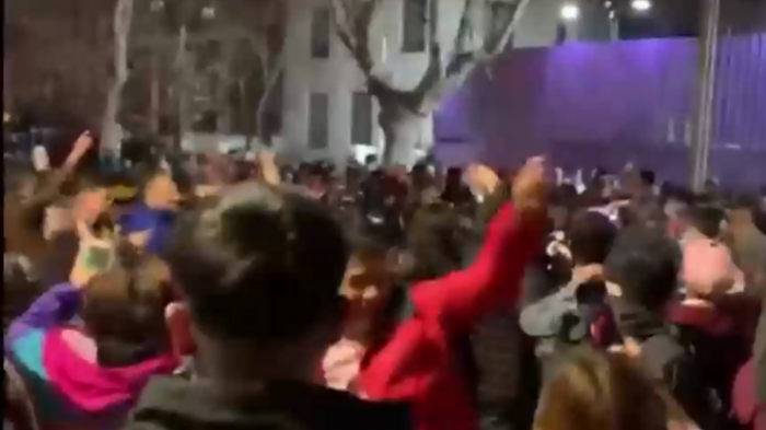 Balacera dejó a 2 fallecidos: Vecinos de Bellavista acusan falta de Carabineros en el sector