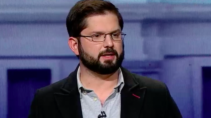 Boric desmiente que hizo campaña con síntomas y descarta haber ido al Hospital de la U. de Chile por COVID