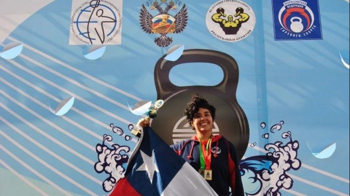 Le niegan financiamiento por no ser influencer: La lucha de Rocío Muñoz Villablanca para llegar al mundial de kettlebell