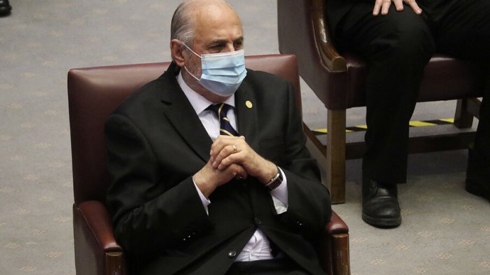 Abbott y acusación constitucional contra pdte. Piñera: 