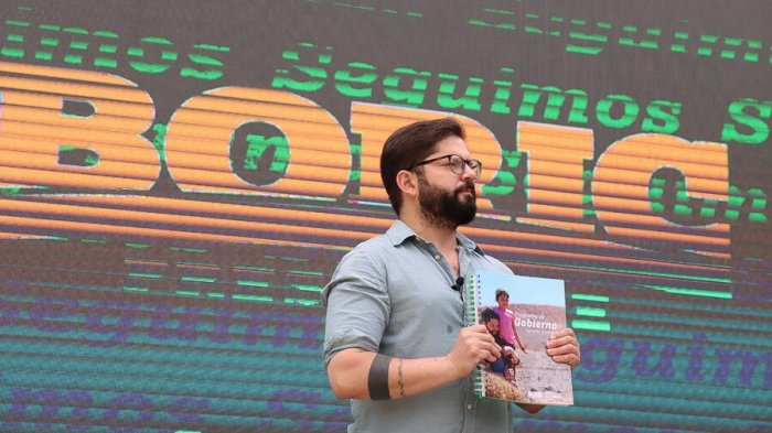 Sumario sanitario para Gabriel Boric: ¿A qué se enfrenta el candidato presidencial?