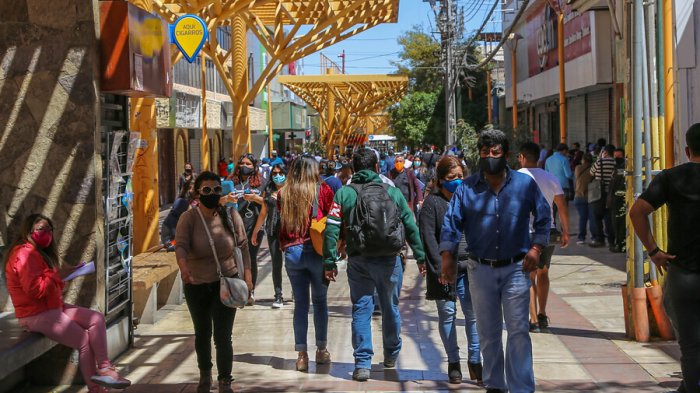 Plan Paso a Paso: 21 comunas retrocedieron y sólo una avanzó de fase este sábado