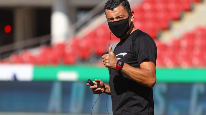 Conmebol suspendió a Roberto Tobar por “incurrir en errores graves” en duelo entre Brasil y Colombia