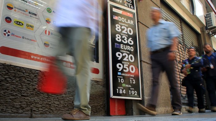 Peso chileno registra fuerte caída por incertidumbre previa a las elecciones presidenciales