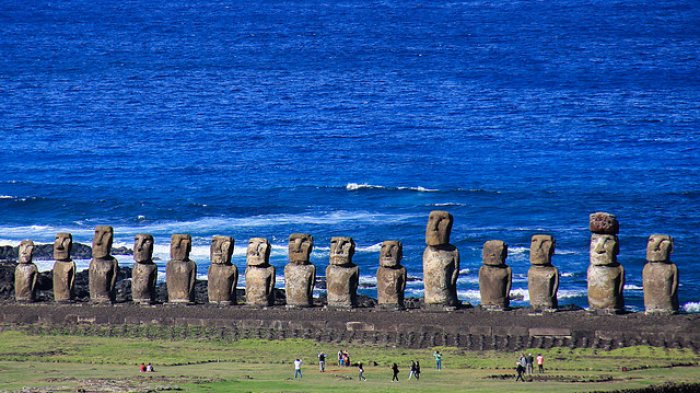 Rapa Nui reabrirá al turismo a partir de febrero de 2022: Se exigirá PCR de 48 horas y pase de movilidad