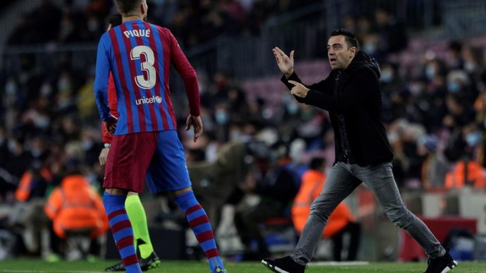 El Barcelona volvió a los triunfos tras superar al Espanyol en el debut de Xavi como DT