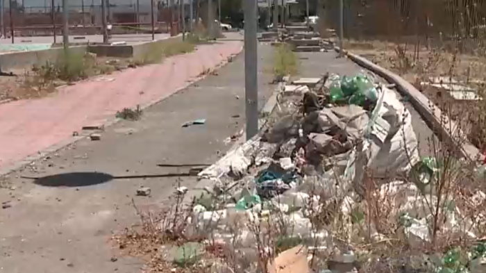 Chile a medias: Delincuencia en polideportivo abandonado por constructora en quiebra