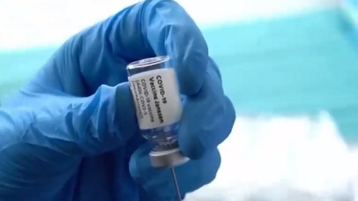 Problemas de vacunados con Cansino: No pueden ingresar a Estados Unidos