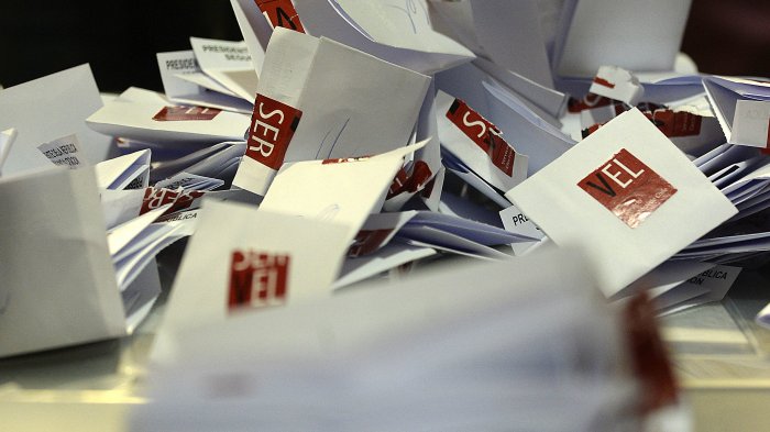 Servel por polémica de votos en Los Ángeles: 