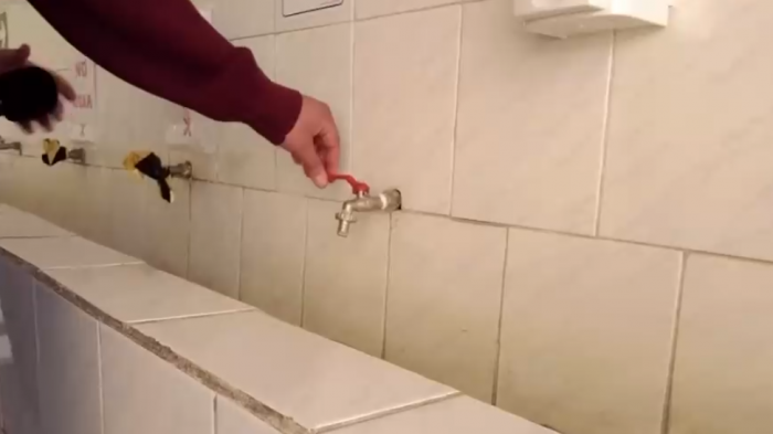 ¡Impresentable! 40% de los colegios rurales en Chile no cuenta con abastecimiento formal de agua potable