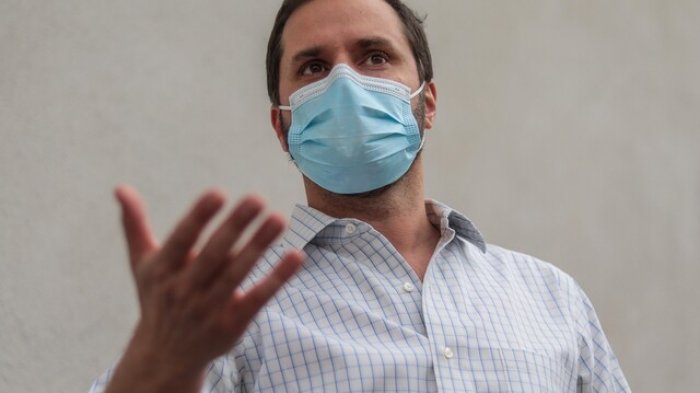 Bellolio por peticiones de renuncia de Daza tras sumarse a campaña de Kast: 