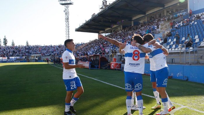 La UC superó a Huachipato y quedó a un paso del tetra tras derrota de Colo Colo ante U. Española