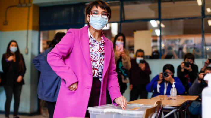 Karina Oliva declarará ante la Fiscalía en investigación por gastos electorales