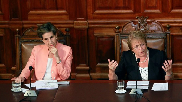 Senadora Allende por eventual respaldo de Bachelet en segunda vuelta: 