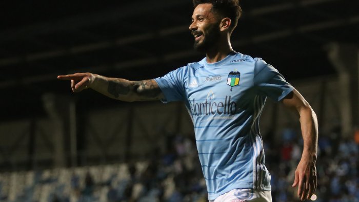 O'Higgins castigó a hinchas que agredieron a Larrondo: 