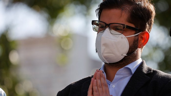 “Ojalá no se esconda”: Periodista de CNN en Español emplaza a Boric por no aceptar entrevista