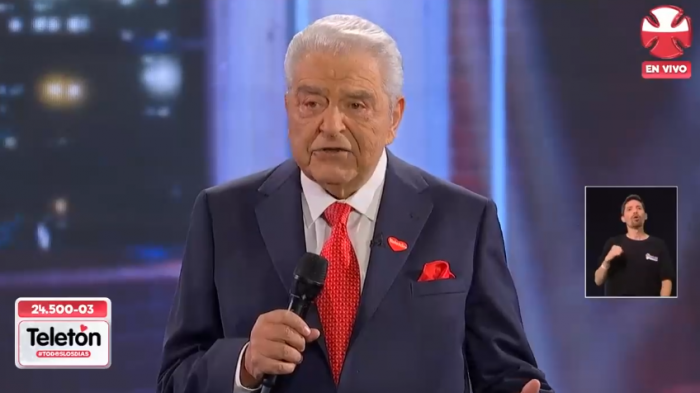 Don Francisco en la apertura de la Teletón 2021: “La solidaridad es imbatible y en eso somos campeones mundiales”