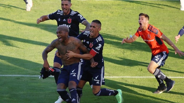 Estuvo a minutos de descender: La U mantuvo la categoría tras dramático triunfo sobre La Calera