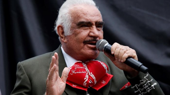 A los 81 años falleció el cantante mexicano Vicente Fernández: Estuvo hospitalizado desde agosto