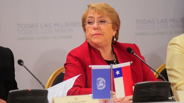 Desde alegría en el comando a críticas en adherentes de Kast: Las reacciones tras el apoyo de Bachelet a Boric