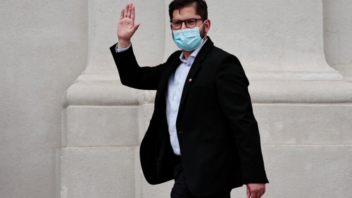 Gabriel Boric se reunirá este martes con la mesa directiva de la Convención Constitucional