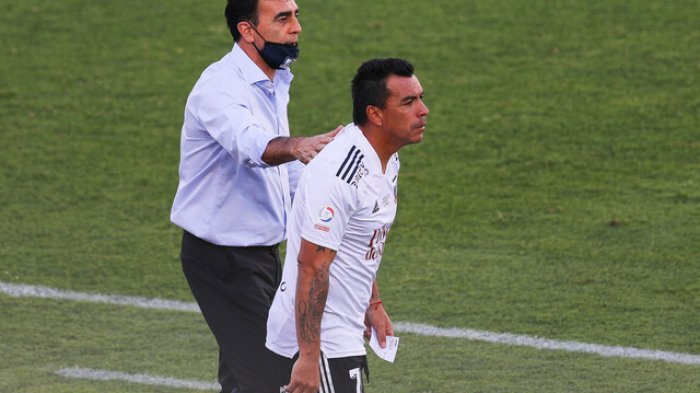 Bombazo: Aseguran que Esteban Paredes estaría a un paso de regresar a Colo Colo