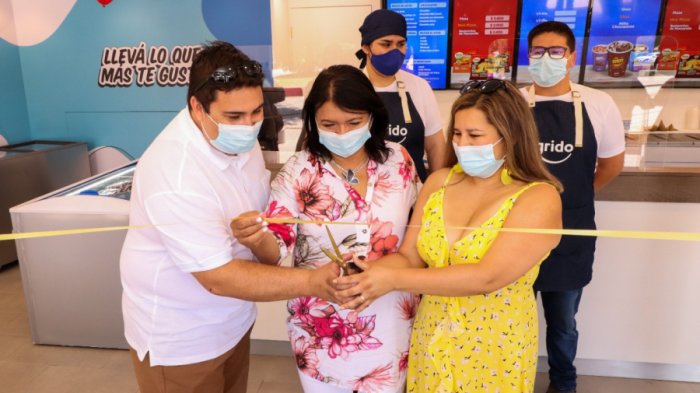 La Pintana celebró la apertura de su primera heladería: 