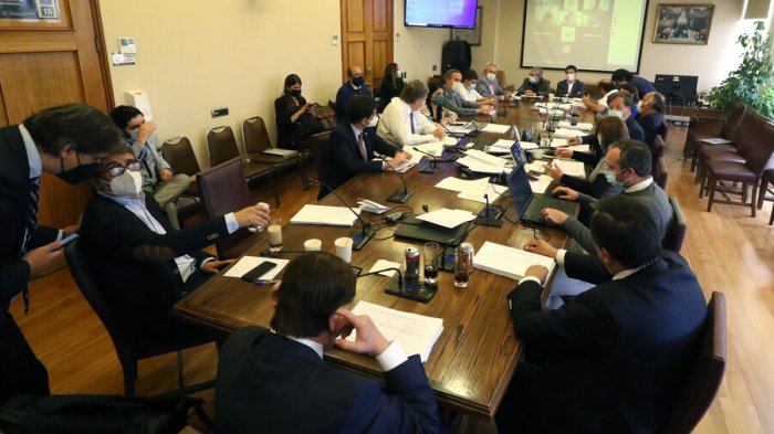 Comisión de Hacienda aprueba por unanimidad Pensión Garantizada Universal