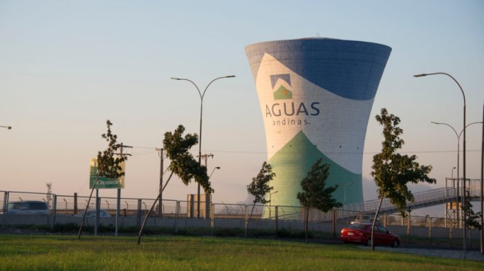 Aguas Andinas declaró alerta temprana preventiva en la RM: Recomiendan consumir agua con responsabilidad