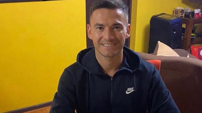 “Un auténtico chileno”: Redes sociales estallan tras el “bajón familiar” de Charles Aránguiz