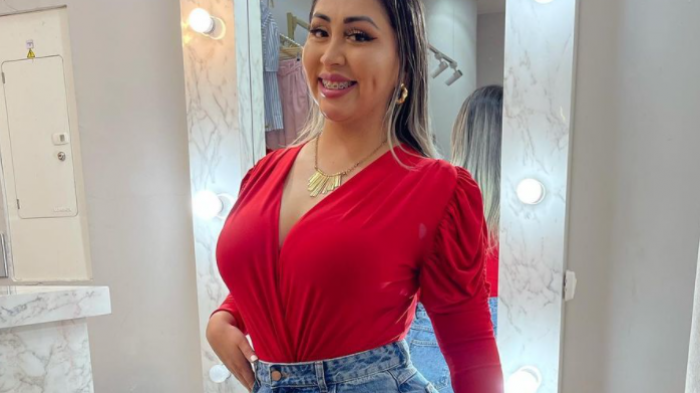 Naya Fácil se compró su primer auto, le sacaron un parte y reveló el particular nombre que le puso