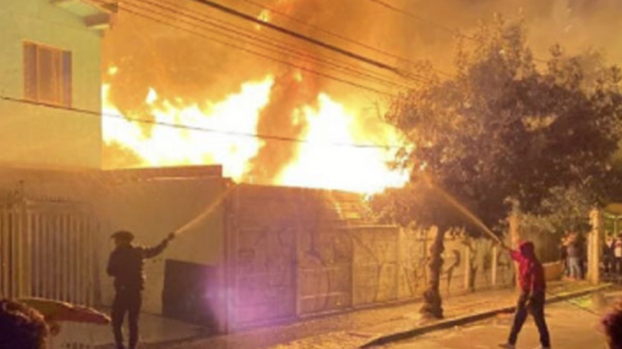 Incendios en Maipú y Macul: Una mujer falleció y 30 personas sufrieron daños en sus viviendas