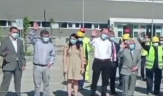 [VIDEO] Brusco gesto de senador Coloma a gobernadora del Maule desata críticas: 