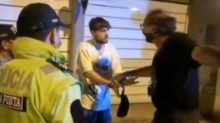 “Cállate la boca, imbécil”: La furia de un padre contra su hijo por incumplir toque de queda