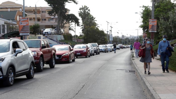 Regiones con alerta de tsunami y evacuaciones: Así se vivió en Chile la erupción del volcán submarino en Tonga