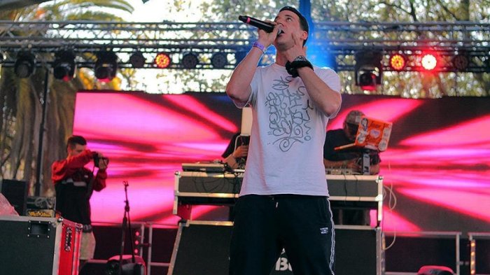 Dictan orden de detención contra Tea Time: No llegó al juicio por fiestas clandestinas