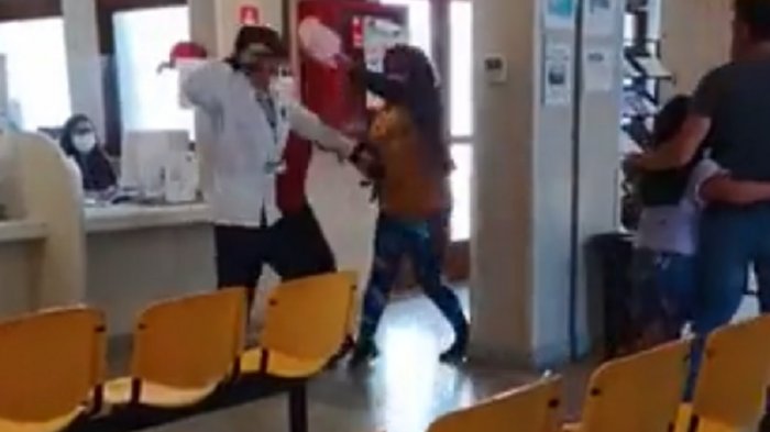 [VIDEO] Mujer agredió a médico dentro de Cesfam en la provincia de Concepción
