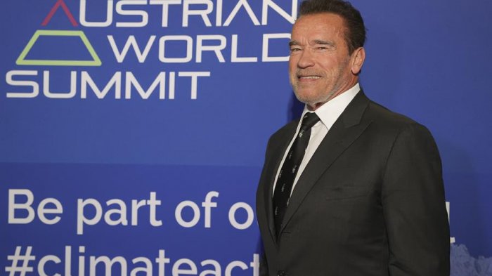 Arnold Schwarzenegger protagonizó accidente de tránsito: Su auto terminó volcado encima de otro