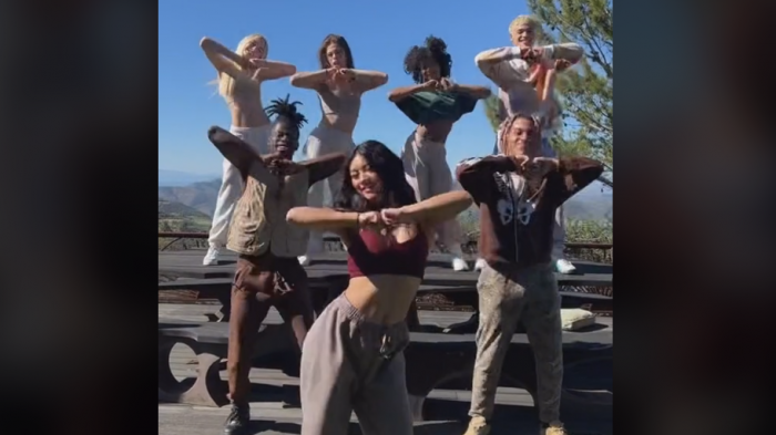 Ex-manager de Spice Girls lanza nueva banda: Miembros fueron descubiertos en TikTok