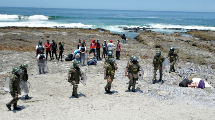 Alcalde de Iquique y hechos de violencia: “Estamos entregando la frontera de Chile al crimen organizado”