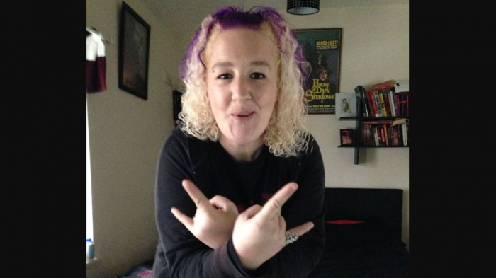 Trabajadora robó millonaria suma a mujer en silla de ruedas y lo confesó durmiendo