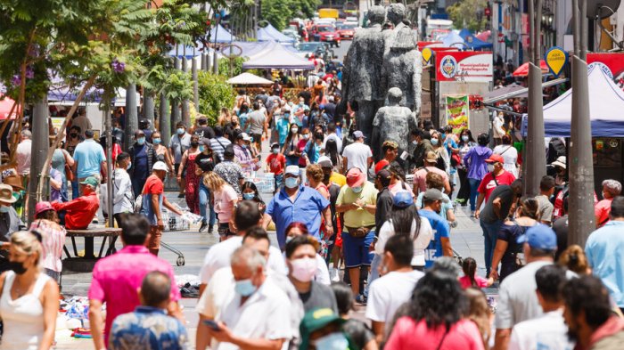 Más de 28 mil nuevos contagios: Chile superó los 110 mil casos activos de COVID-19