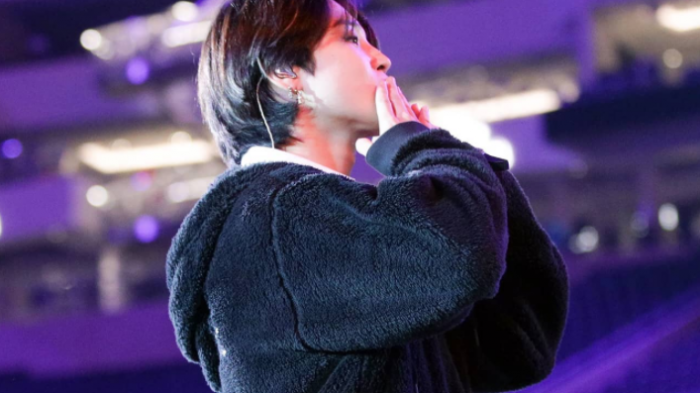 Fanáticos de BTS reaccionan tras operación de urgencia que sufrió miembro de la banda