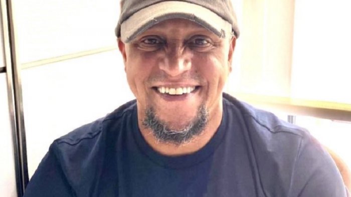 Equipo amateur en Inglaterra consigue que Roberto Carlos juegue un partido con ellos