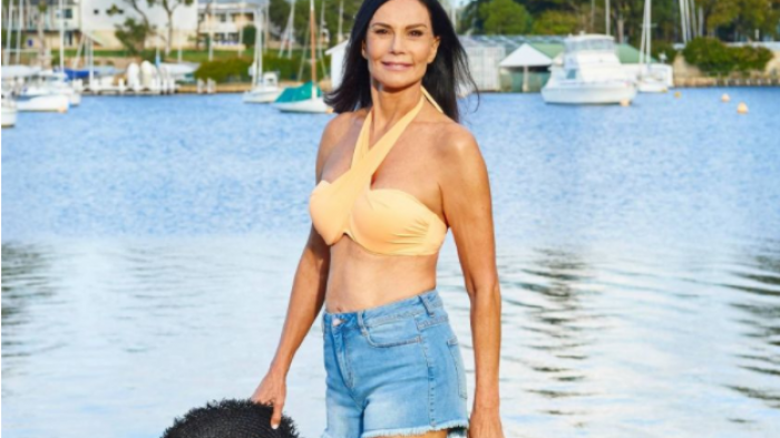 Influencer de 74 años muestra los efectos en su cuerpo tras pasar 3 décadas sin consumir azúcar