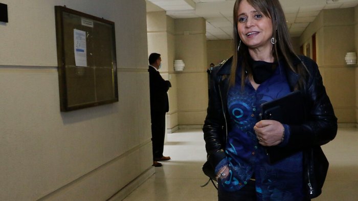 JVR detalla método que aplicará en su regreso a la psiquiatría y aclara su futuro político