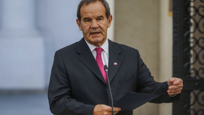 A dos días de renunciar como Canciller: Allamand asumió como nuevo secretario general iberoamericano